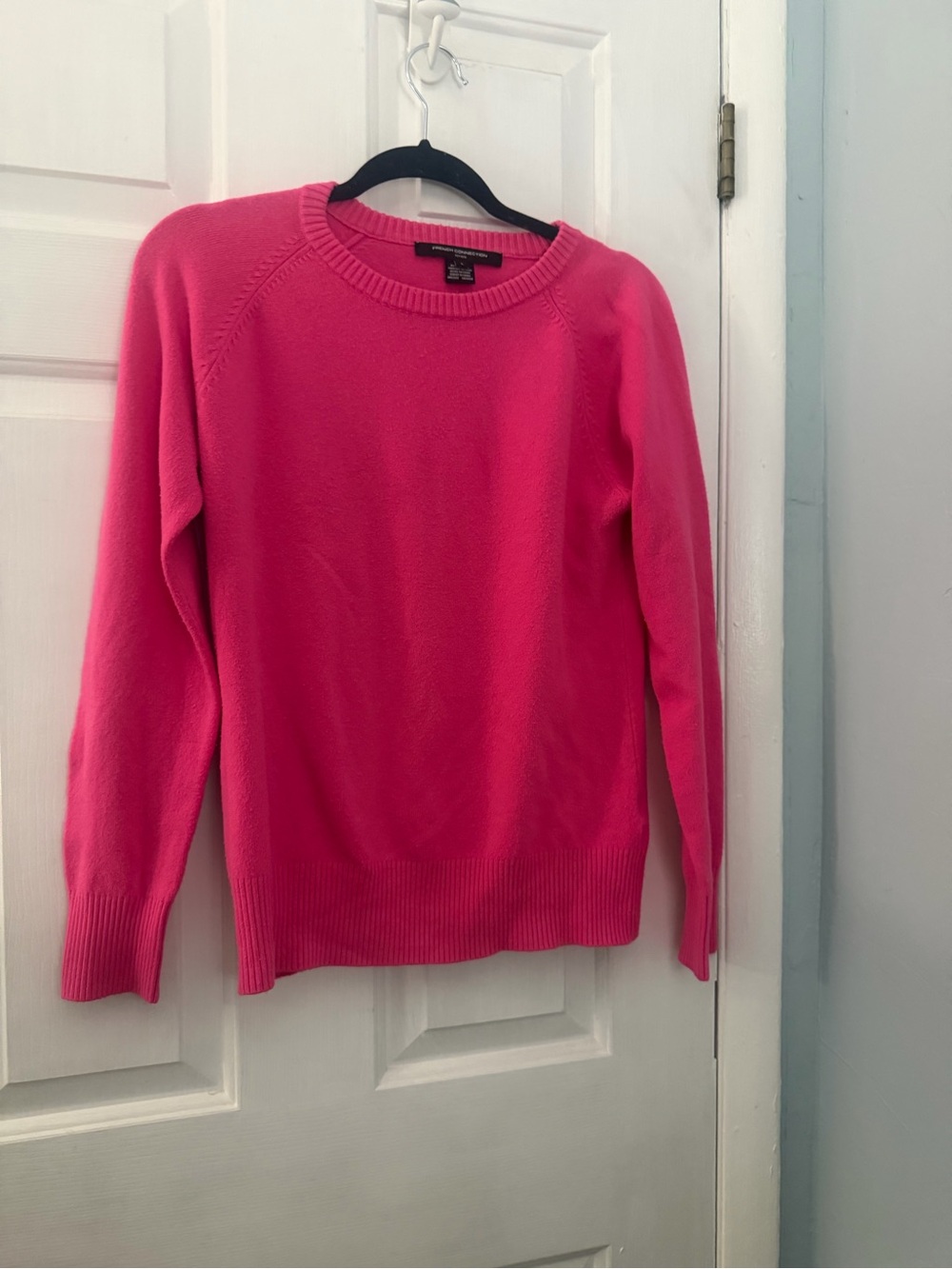 French Connection Hot Pink Crewneck Knit Sweater Size L